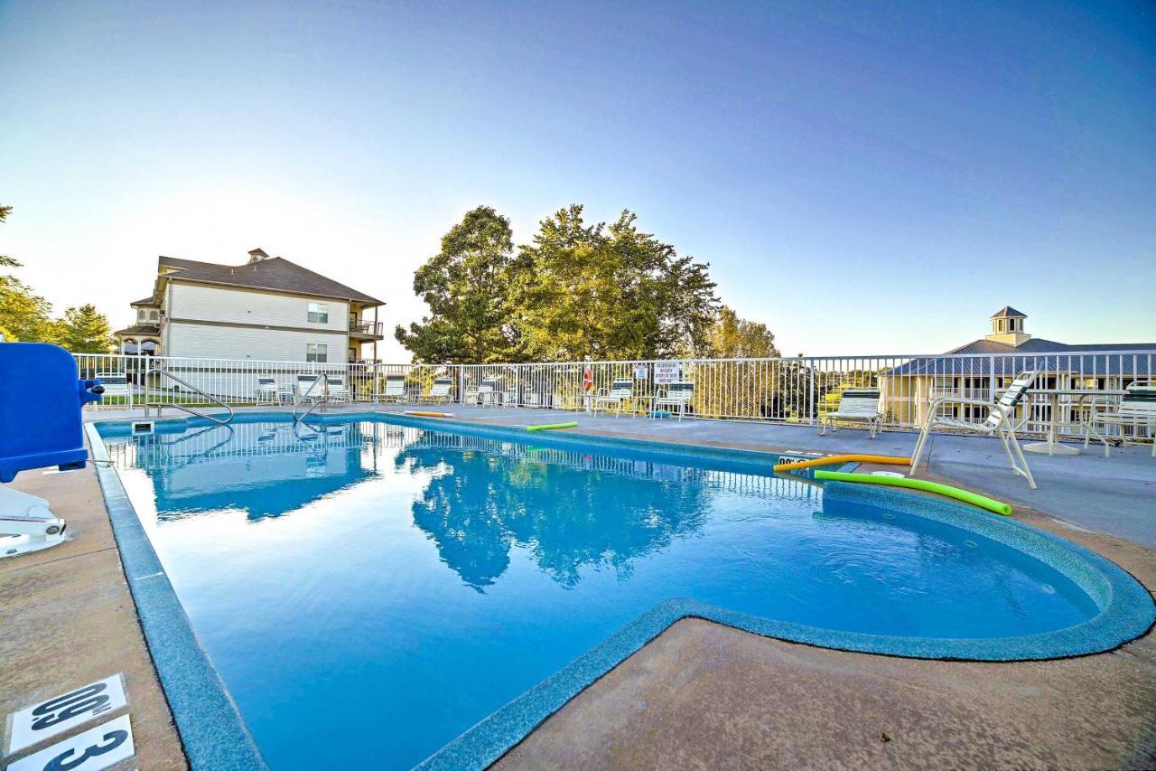 Branson Resort-Style Retreat 4 Mi To Strip Bagian luar foto