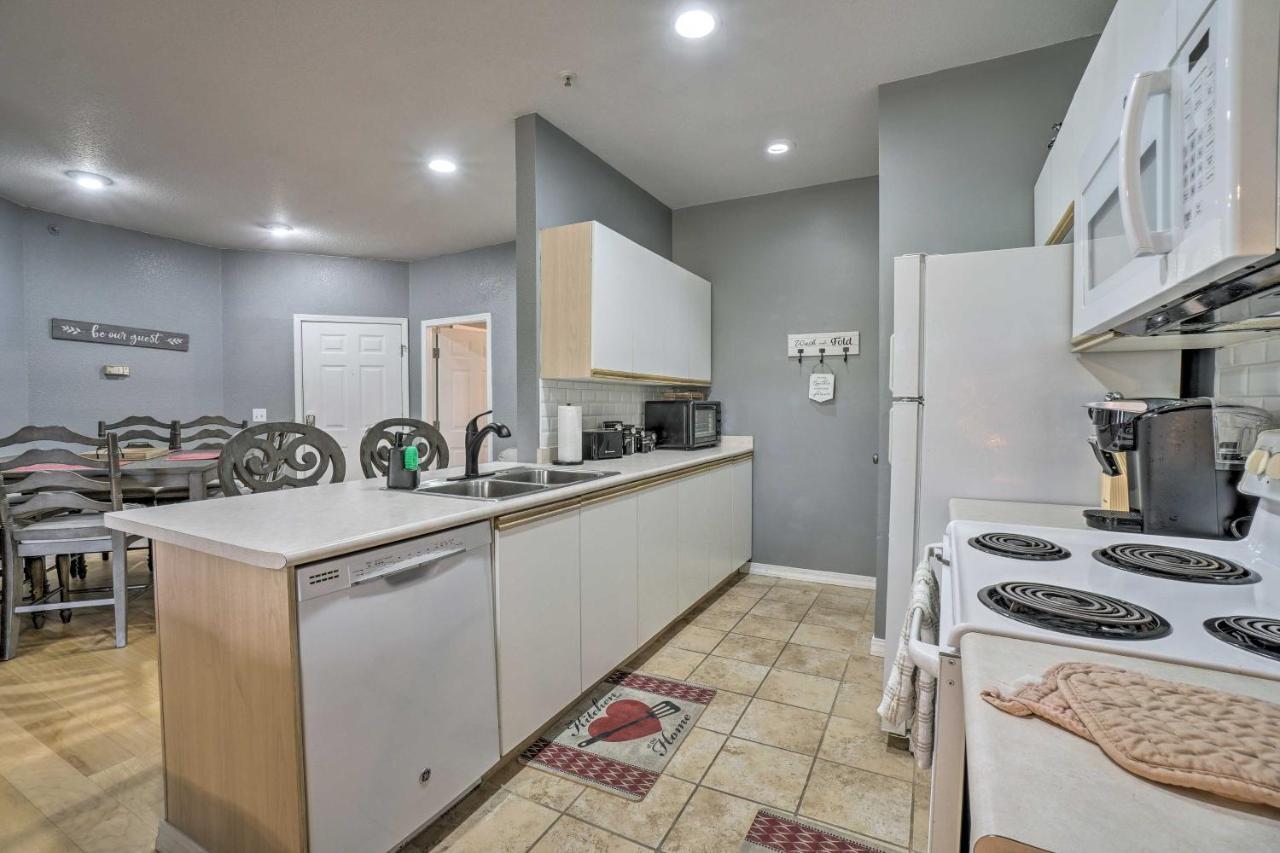 Branson Resort-Style Retreat 4 Mi To Strip Bagian luar foto