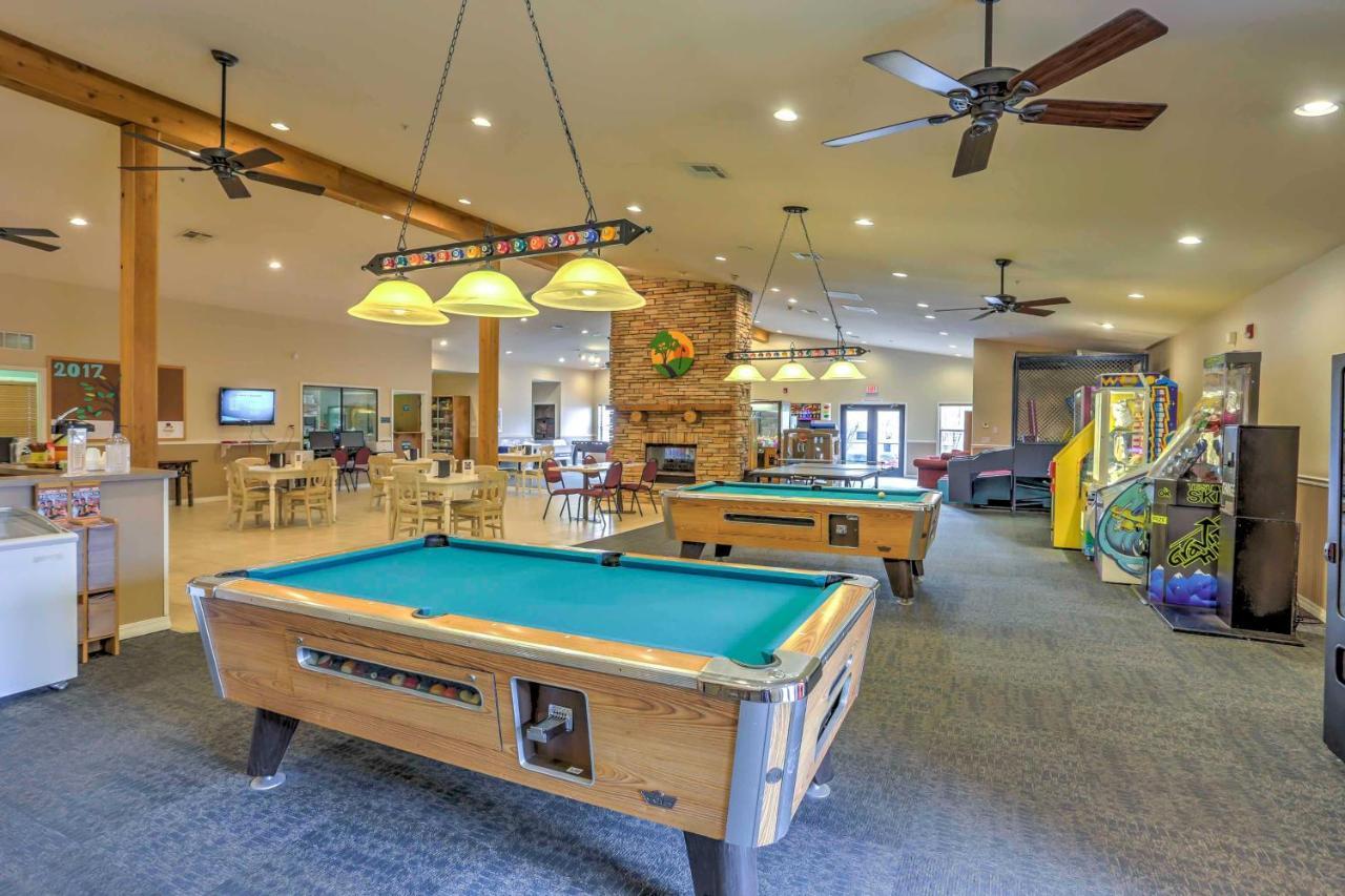Branson Resort-Style Retreat 4 Mi To Strip Bagian luar foto